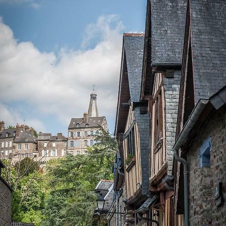 Hotel Particulier Le Mercier De Montigny -Une Nuit Sur Les Remparts- Fougeres Luaran gambar