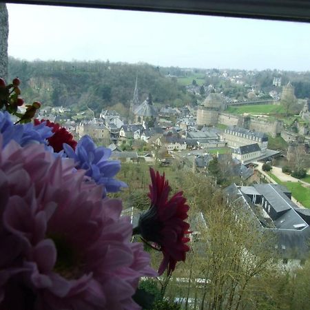 Hotel Particulier Le Mercier De Montigny -Une Nuit Sur Les Remparts- Fougeres Luaran gambar
